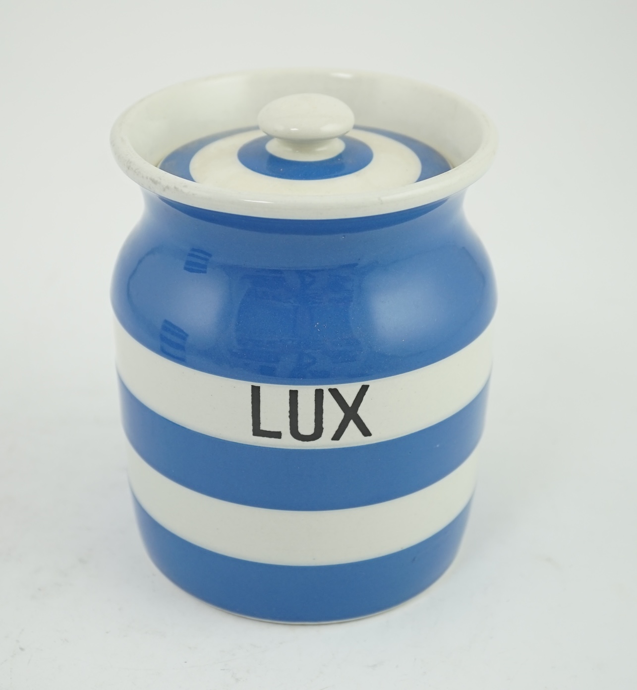 T.G.Green Cornish Kitchenware, a 14cm lidded storage jar, Lux, Black Shield mark. Condition - good